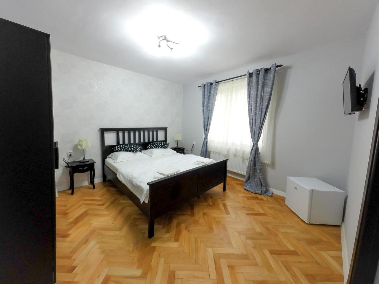 Casa Melisa Sibiu Hotell Exteriör bild